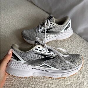 Brooks Women's Adrenaline GTS 23 Athletic Shoes - Gray, Black and White